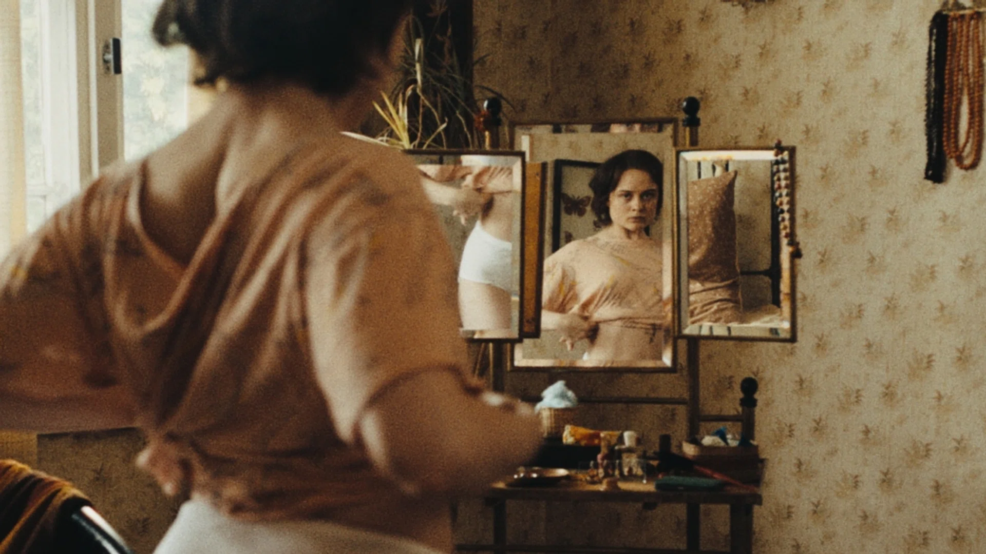 Sound of Falling Cannes Film Festival 2025 SGIFF