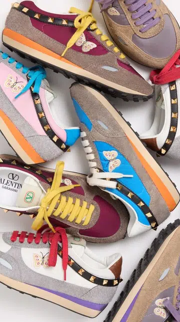 Valentino Garavani Stud Up Sneakers Fall Winter 2026