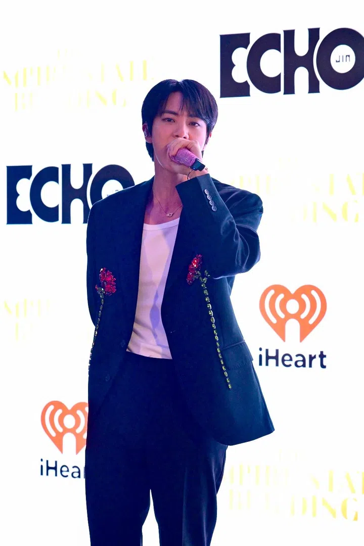 bts style bts best fashion moments bts red carpet looks