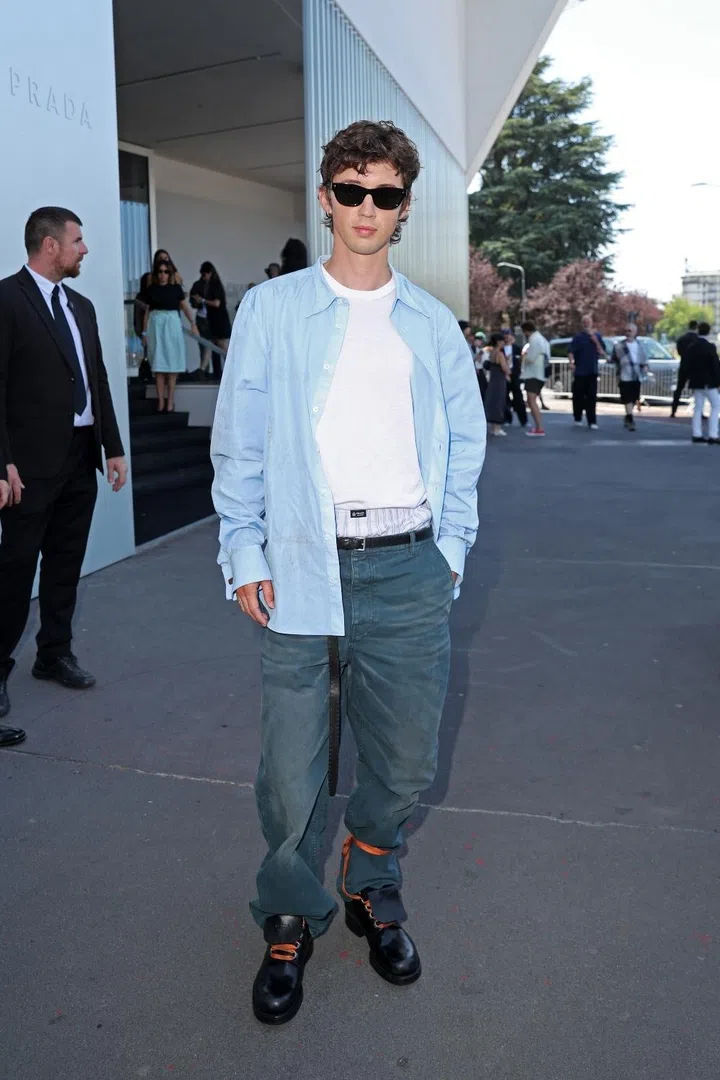 troye sivan prada mens spring summer 2027 show milan