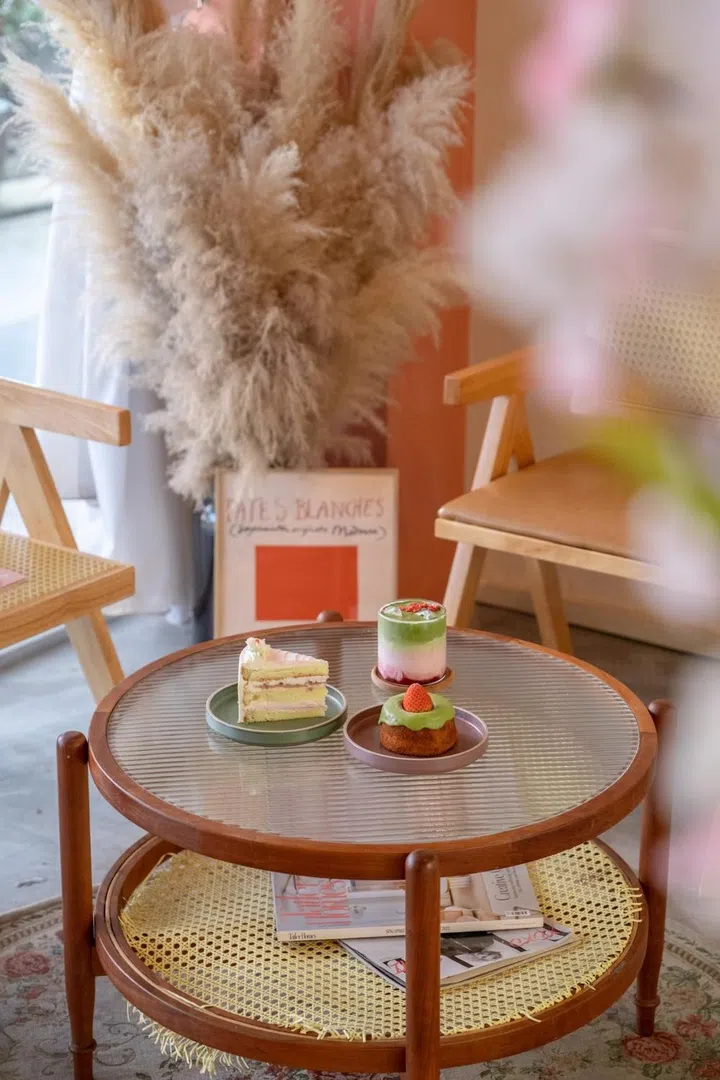 rise bakehouse cafe cdc voucher potong pasir