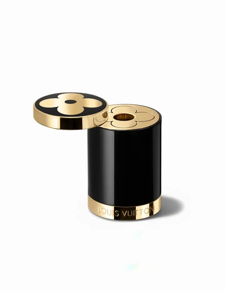 lv crayon louis vuitton lip liner