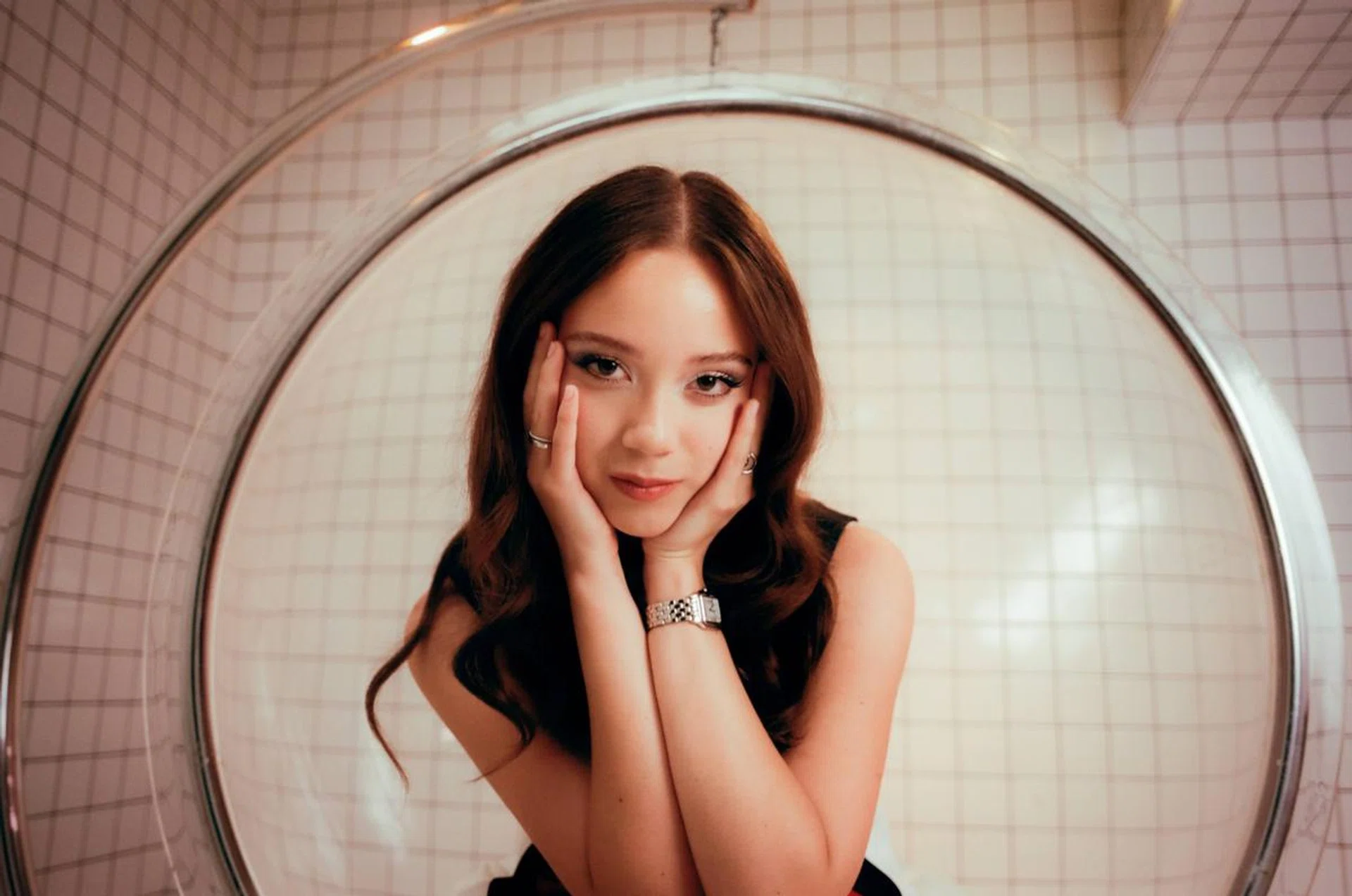 Laufey the Gen Z jazz-pop representative herself. Credit: Gemma Warren