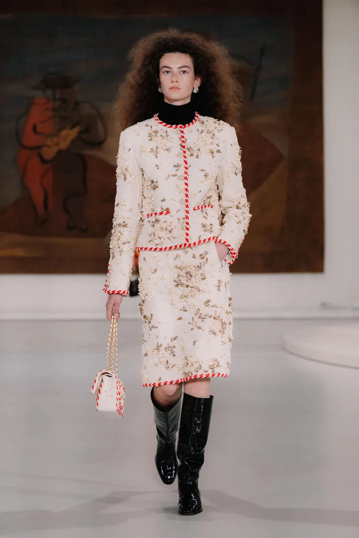 Chanel Metiers D’art show 2026 review Seoul Korea