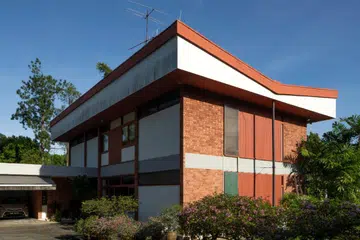 mid century modernist