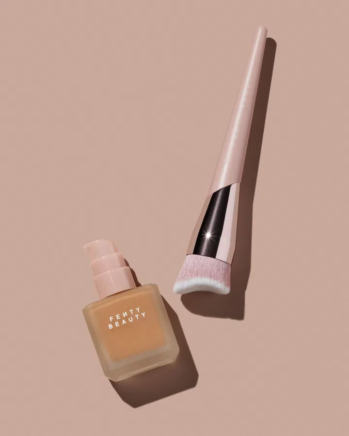 Fenty Beauty Pro Filt’r Fluid Flex matte liquid foundation and brush