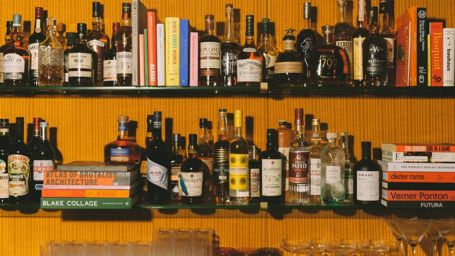 wine bar