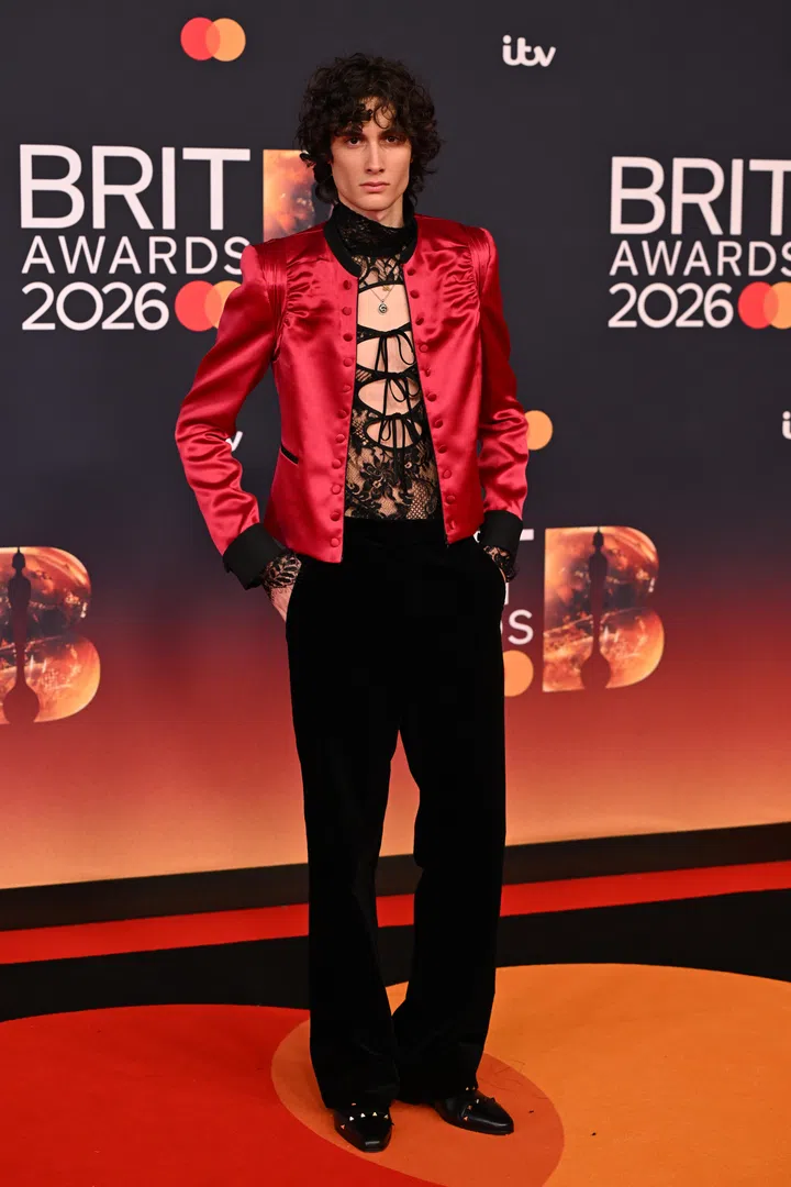 2026 Brit Awards Sombr outfit