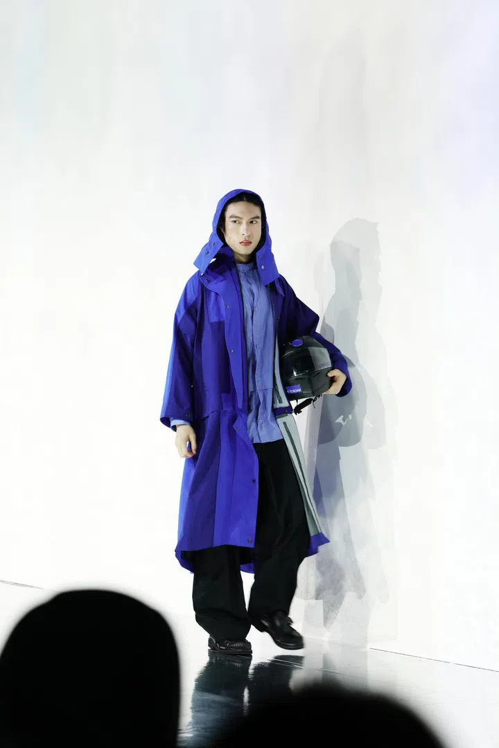 Nguyen Dong Bach – Right To Roam for LASALLE College of the arts graduate fashion show 2025
