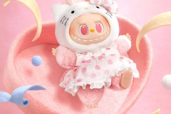 Pop Mart Labubu Sanrio Hello Kitty blind box Singapore