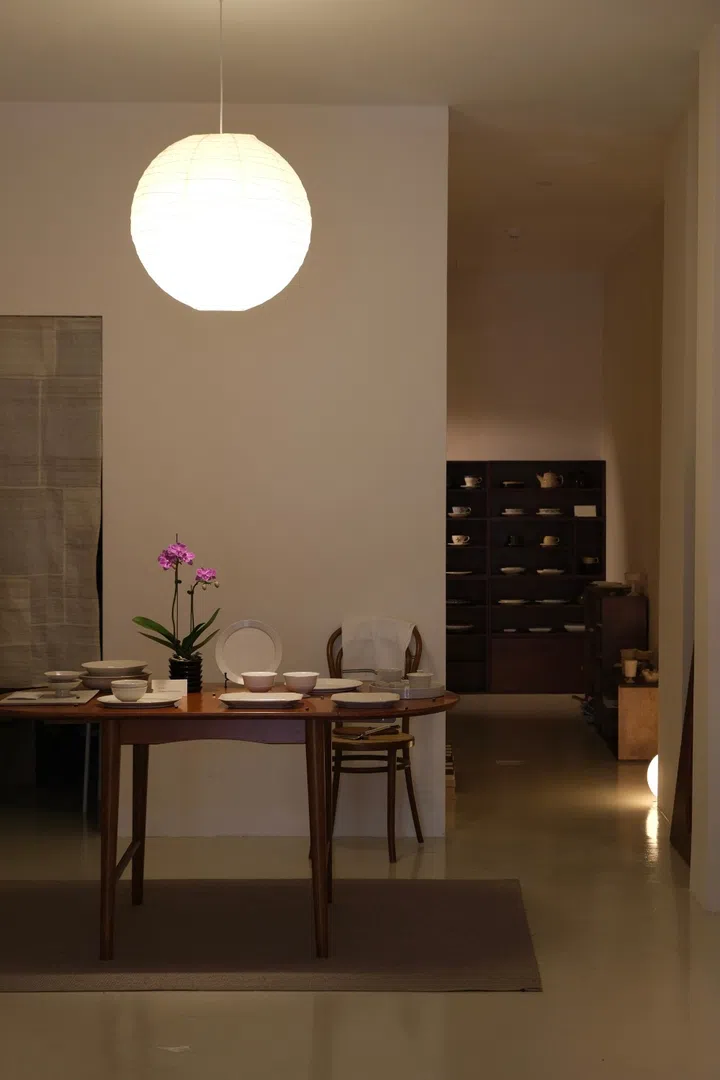 Aesthetic interior of Late Morning cafe in Chinatown Singapore to spend Your SG60 CDC Vouchers at