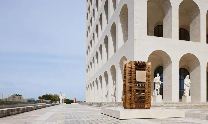 fendi Arnaldo pomodoro