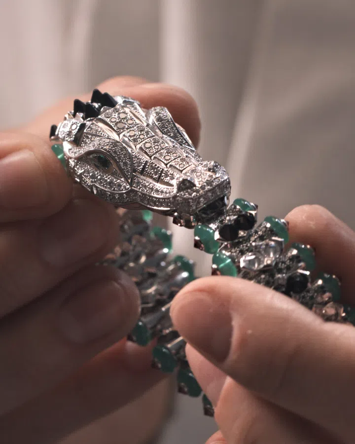 Cartier Into The Wild jewellery crocodile bracelet necklace