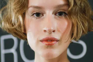 rejuvenating face wash