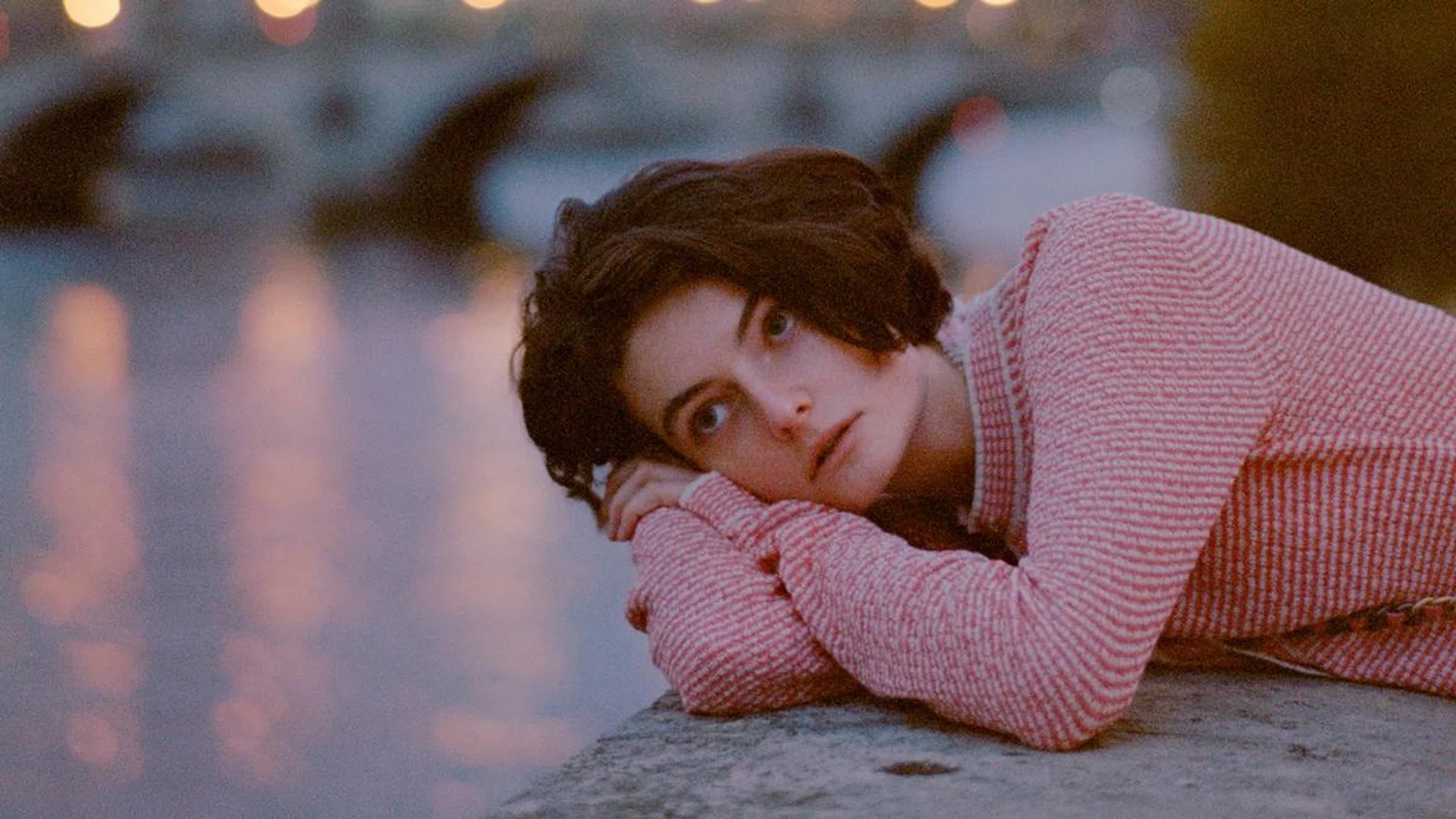 A quiet moment by the Seine. Credit: Chuck Reyes