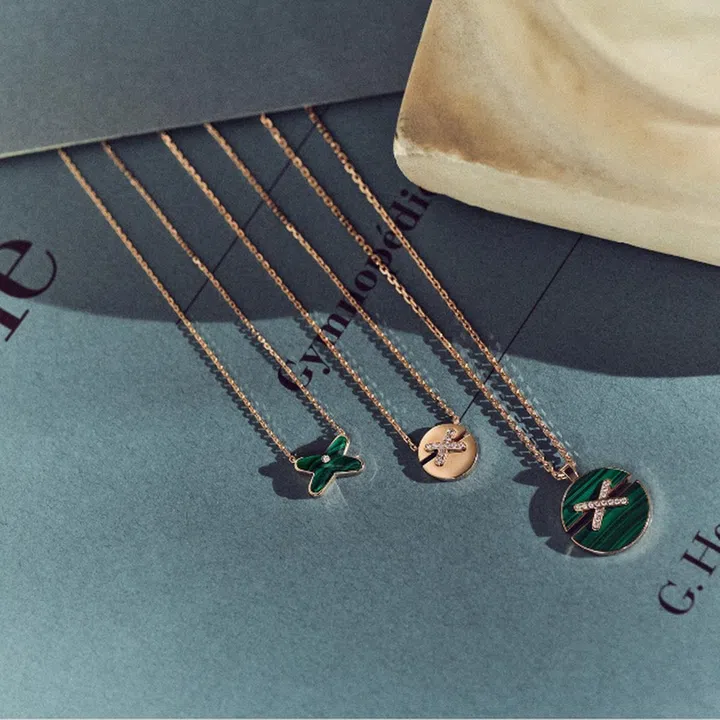 chaumet coloured gemstone