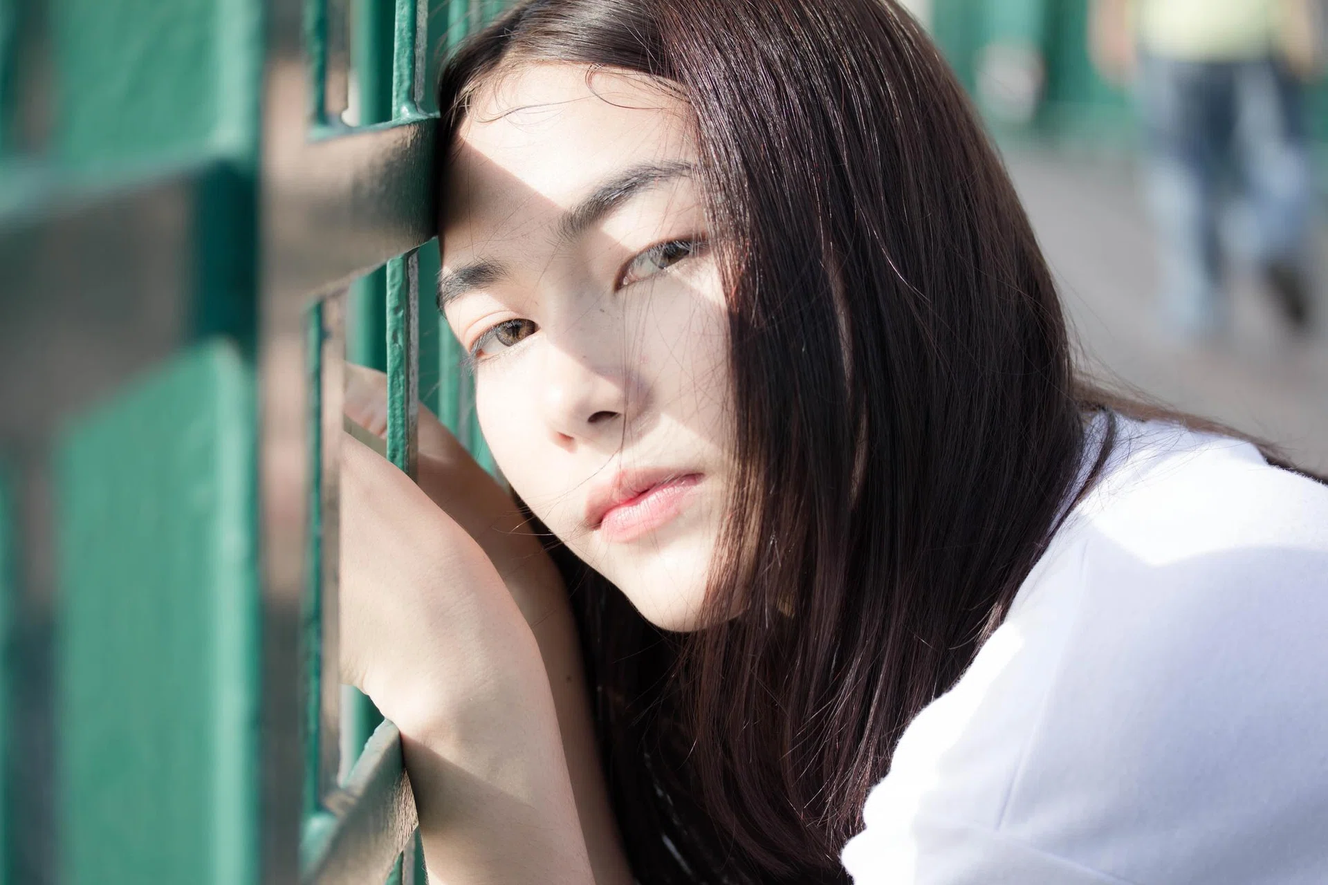 Model in a white T-shirt