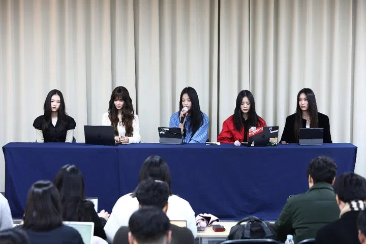 NewJeans contract termination press conference November 2024