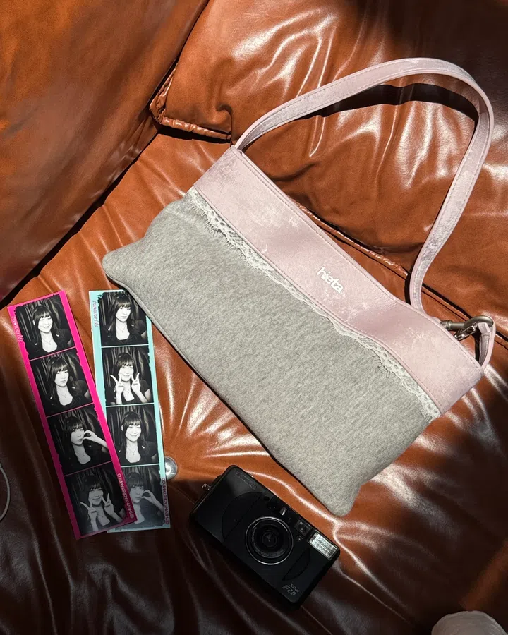 Best weekend bags - Hieta handbag in iris powder pink