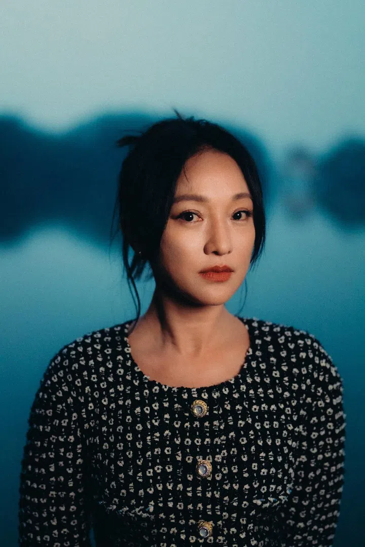 chanel metiers d'art 2024/2025 hangzhou show zhou xun