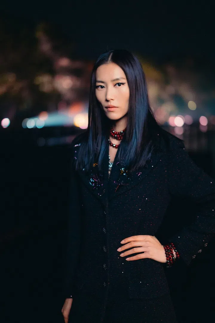 chanel metiers d'art 2024/2025 hangzhou show liu wen