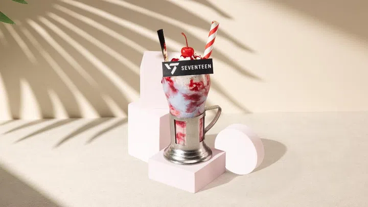marina bay sands seventeen mbs x seventeen the wonderland with seventeen Black Tap Craft Burgers & Beer milkshake menu