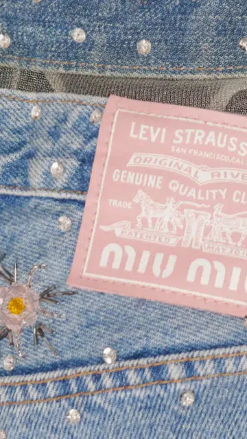 miu miu levi's