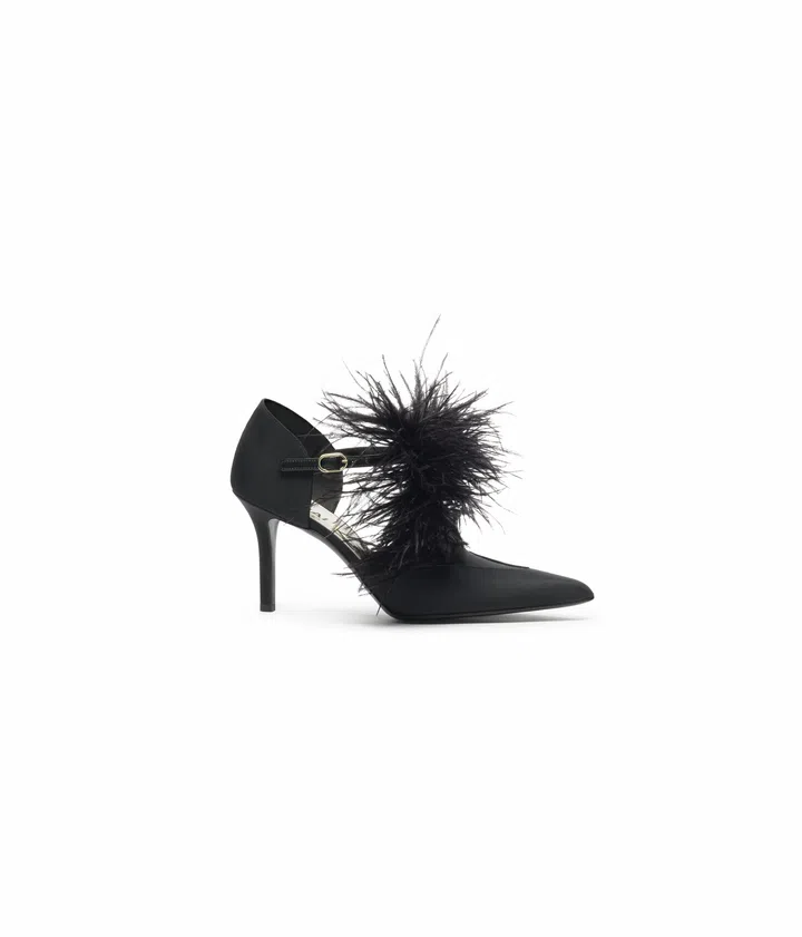 Chanel Metier d’Art 2026 - Mary Jane heels with feathers