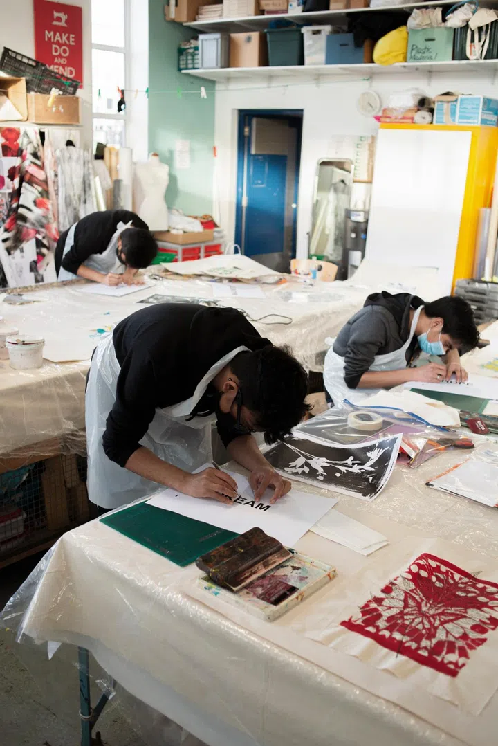 alexander mcqueen arts education