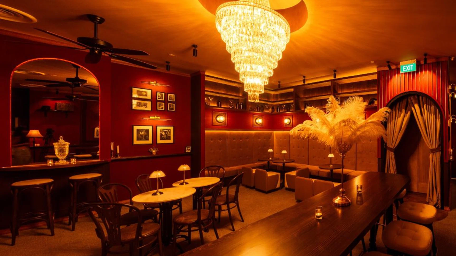 TOKYO, JAPAN - NOVEMBER 26:  (L-R) Yuimetal, Su-metal and Moametal of Babymetal attend the VOGUE JAPAN Women of the Year at the Meguro Gajoen on November 26, 2015 in Tokyo, Japan.  (Photo by Ken Ishii/Getty Images)