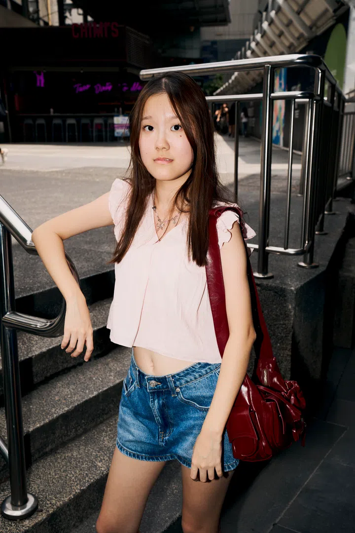 F ZINE People Cam: Unemployment for fresh grads in Singapore