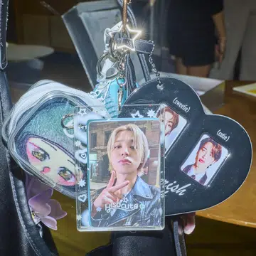 bts the bora dot arirang comeback party singapore