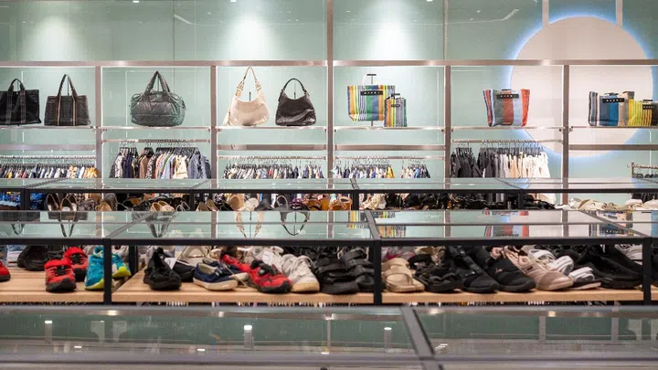 Vintage designer bags at 2nd Street Singapore