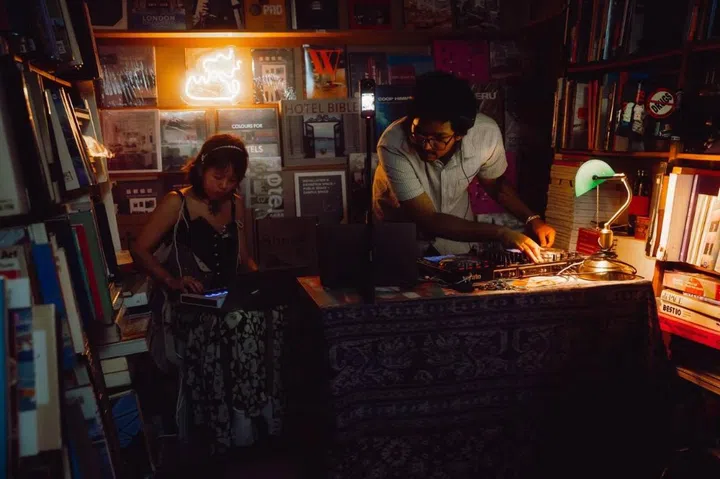 kopicatsss basheer bookstore