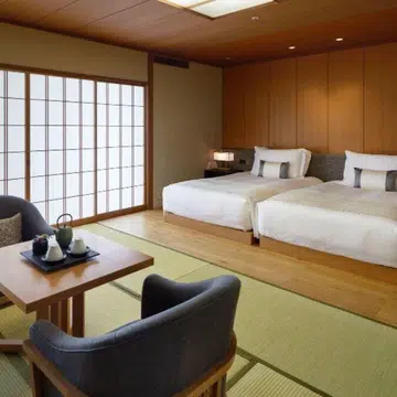 Best spacious hotels Tokyo Japan group trips