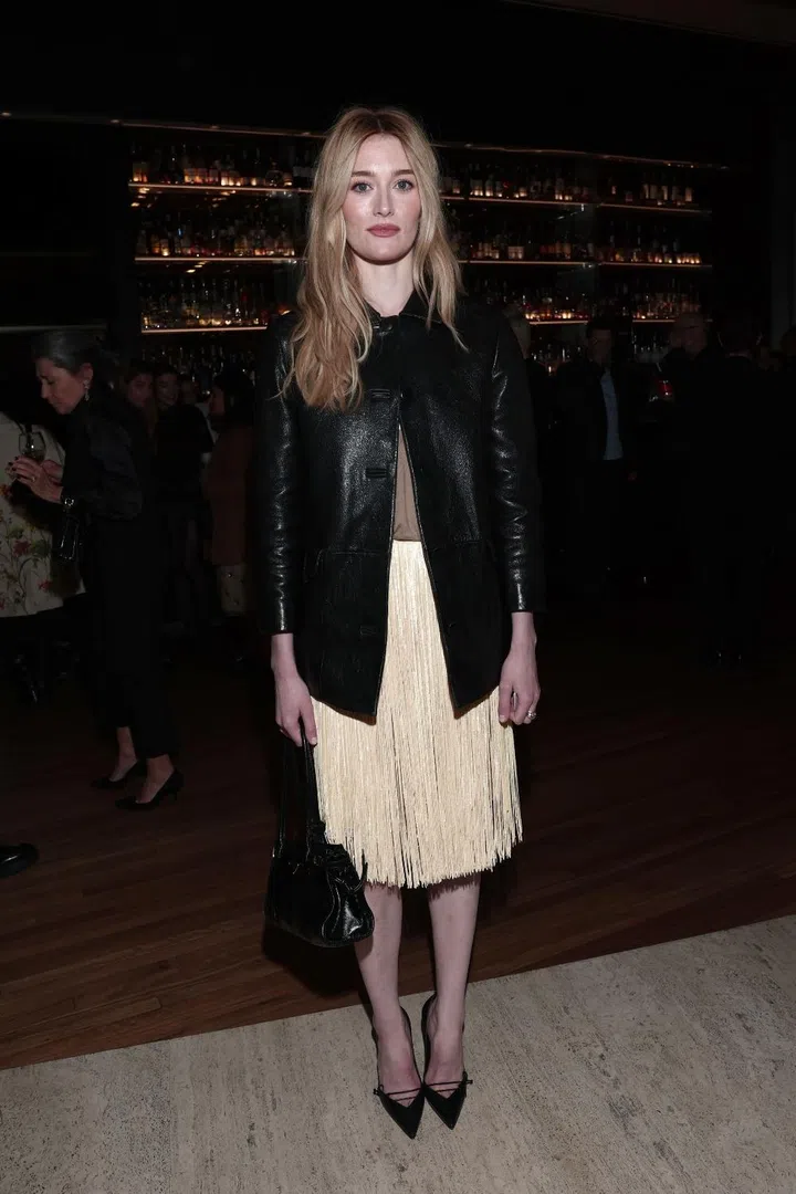 sarah pidgeon prada milan fashion week