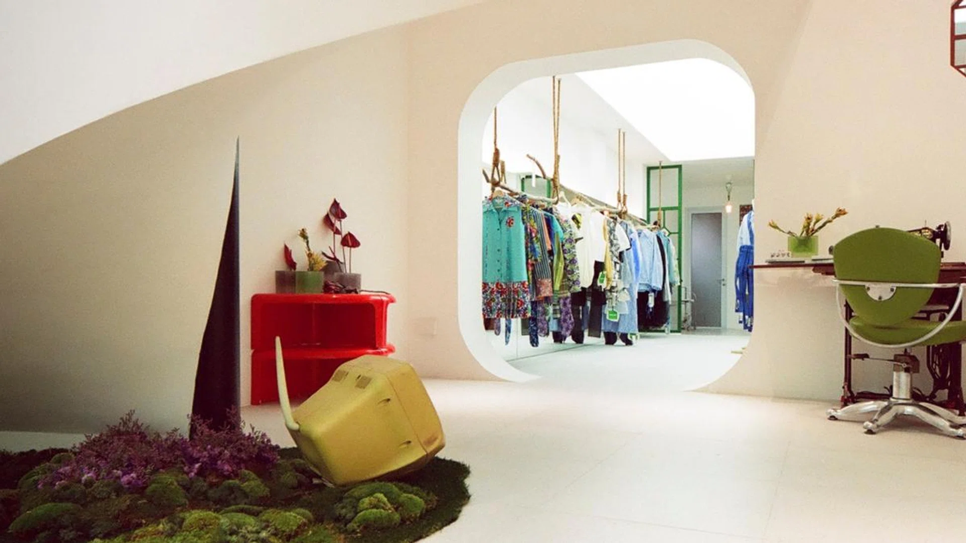 yours boutique