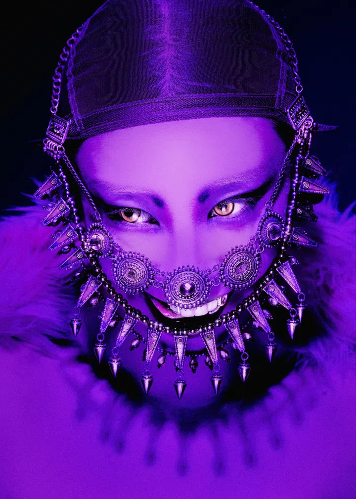 Mae Tan photographed by Feedbeng for her 30th birthday Alice in Wonderland shoot