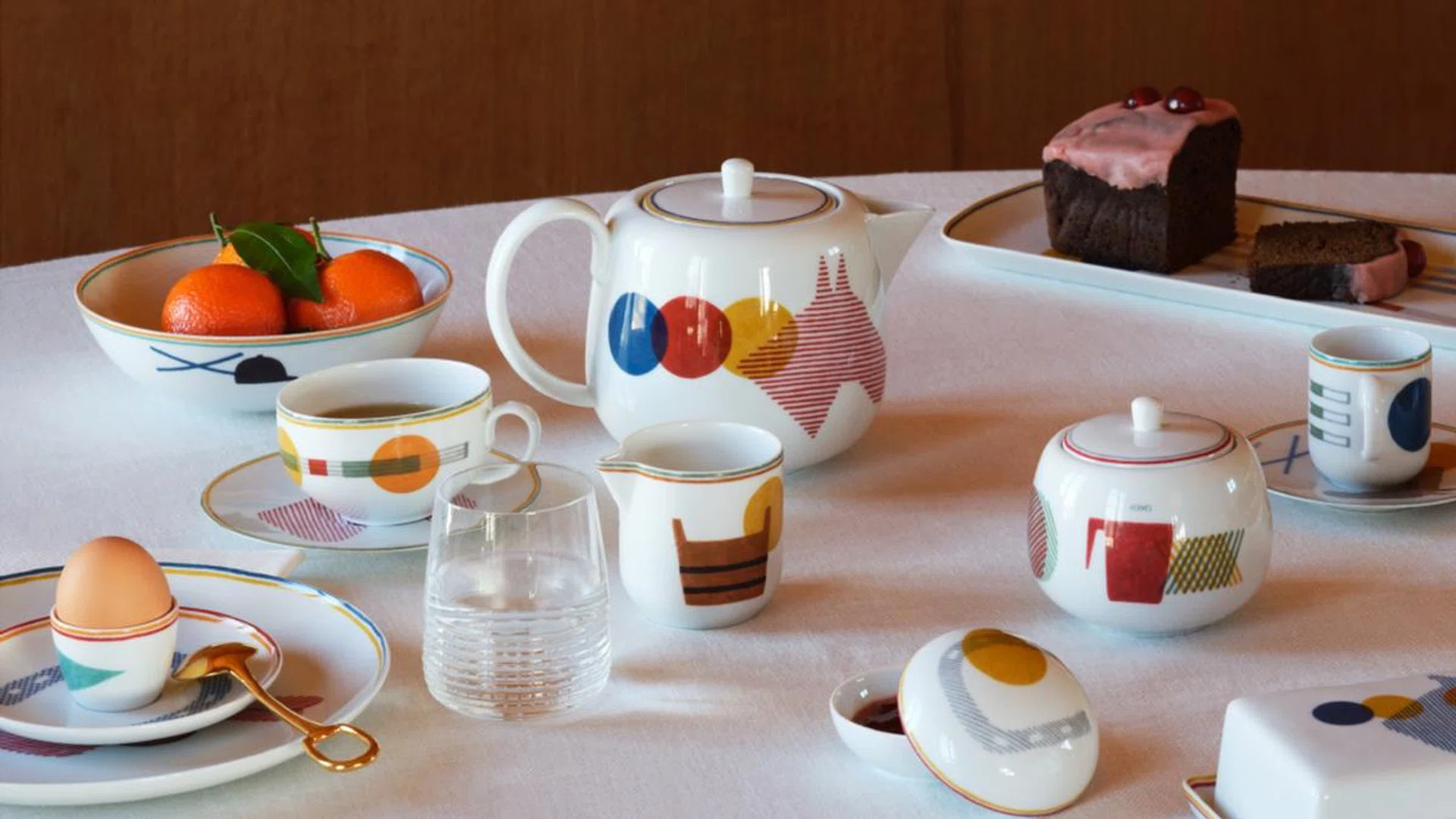 The French house's new Saut Hermes porcelain collection feature the delightful drawings of French artist Jochen Gerner. Credit: Hermes