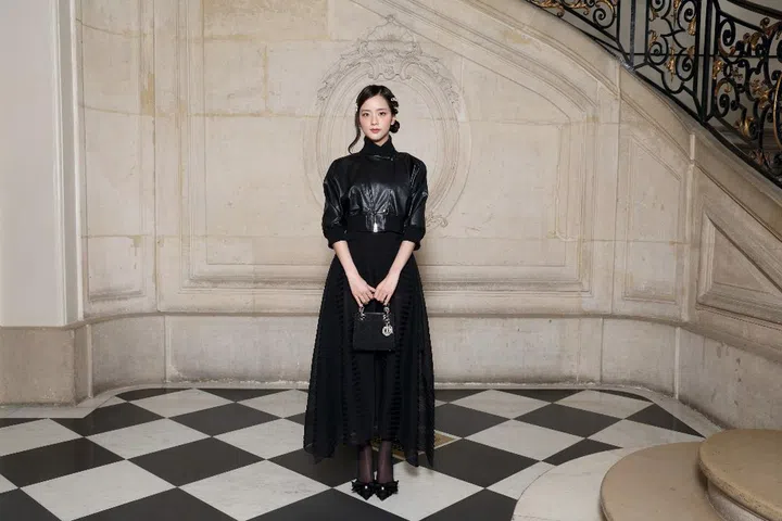 dior haute couture ss25 2025 jisoo blackpink
