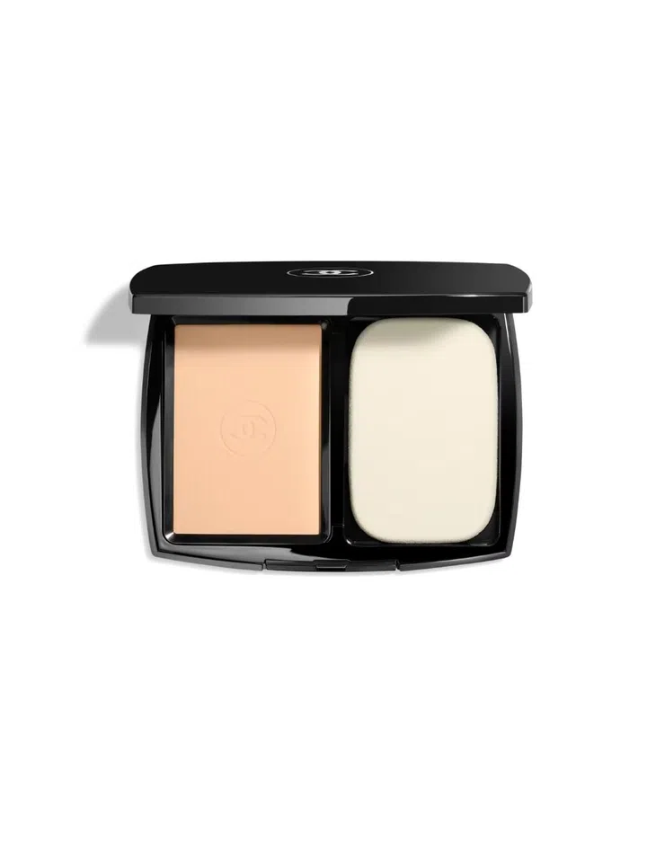 Chanel Ultra Le Teint powder foundation 2026