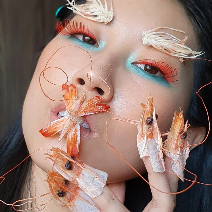 experimental makeup artist