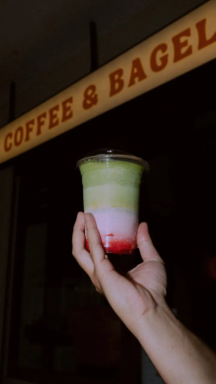 Wooly's Bagel Strawberry Matcha Cloudfoam