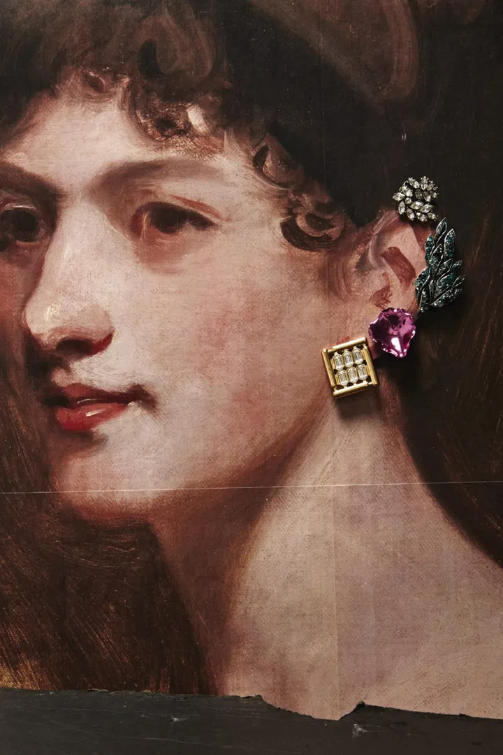 trendiest accessories