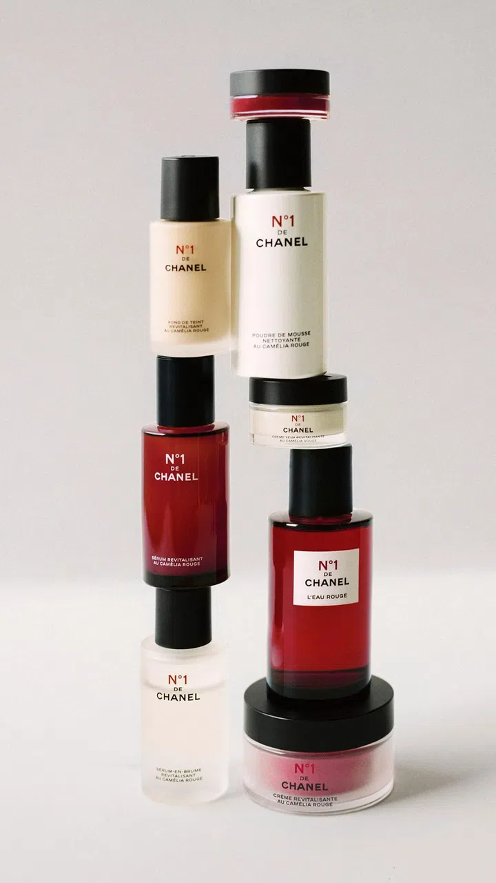 chanel red camellia
