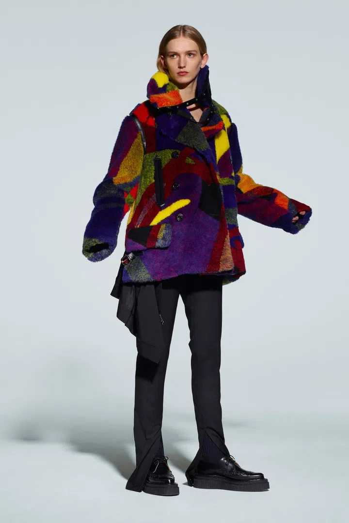 sacai