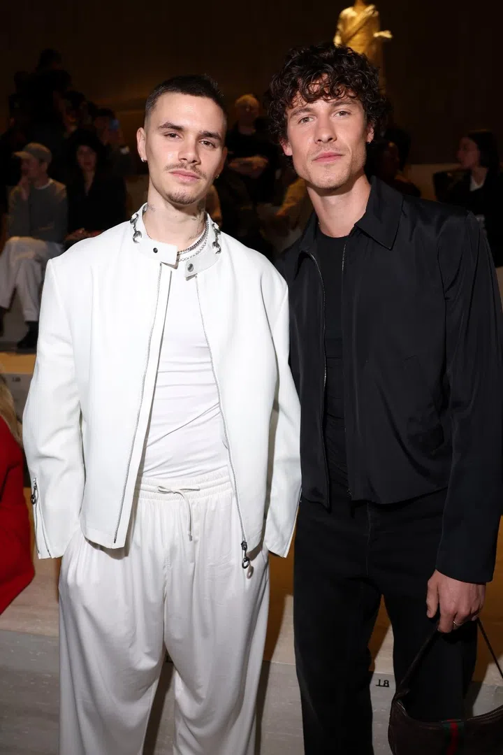 romeo beckham shawn mendes gucci milan fashion week