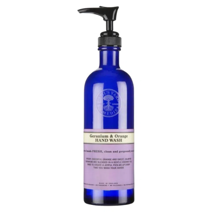 MALCOLM & MARIE (L-R): JOHN DAVID WASHINGTON as MALCOLM, ZENDAYA as MARIE. DOMINIC MILLER/NETFLIX © 2021