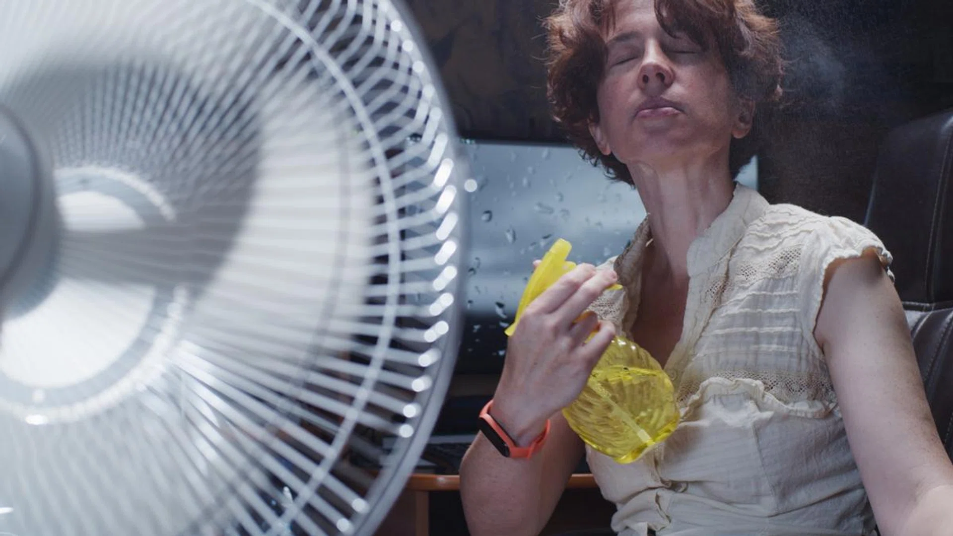 In this ultra humid weather, simplify your routine and go for more lightweight products that disappear into the skin effortlessly. Credit: Getty Images