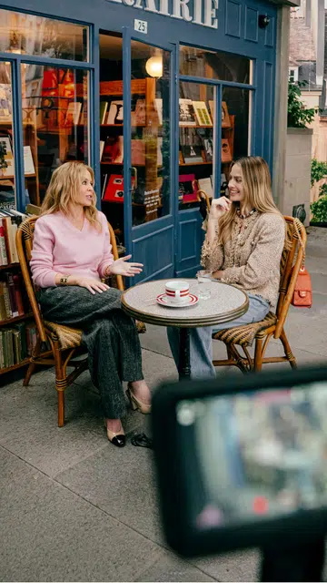 Margot Robbie Kylie Minogue Chanel 25 bag photoshoot behind the scenes